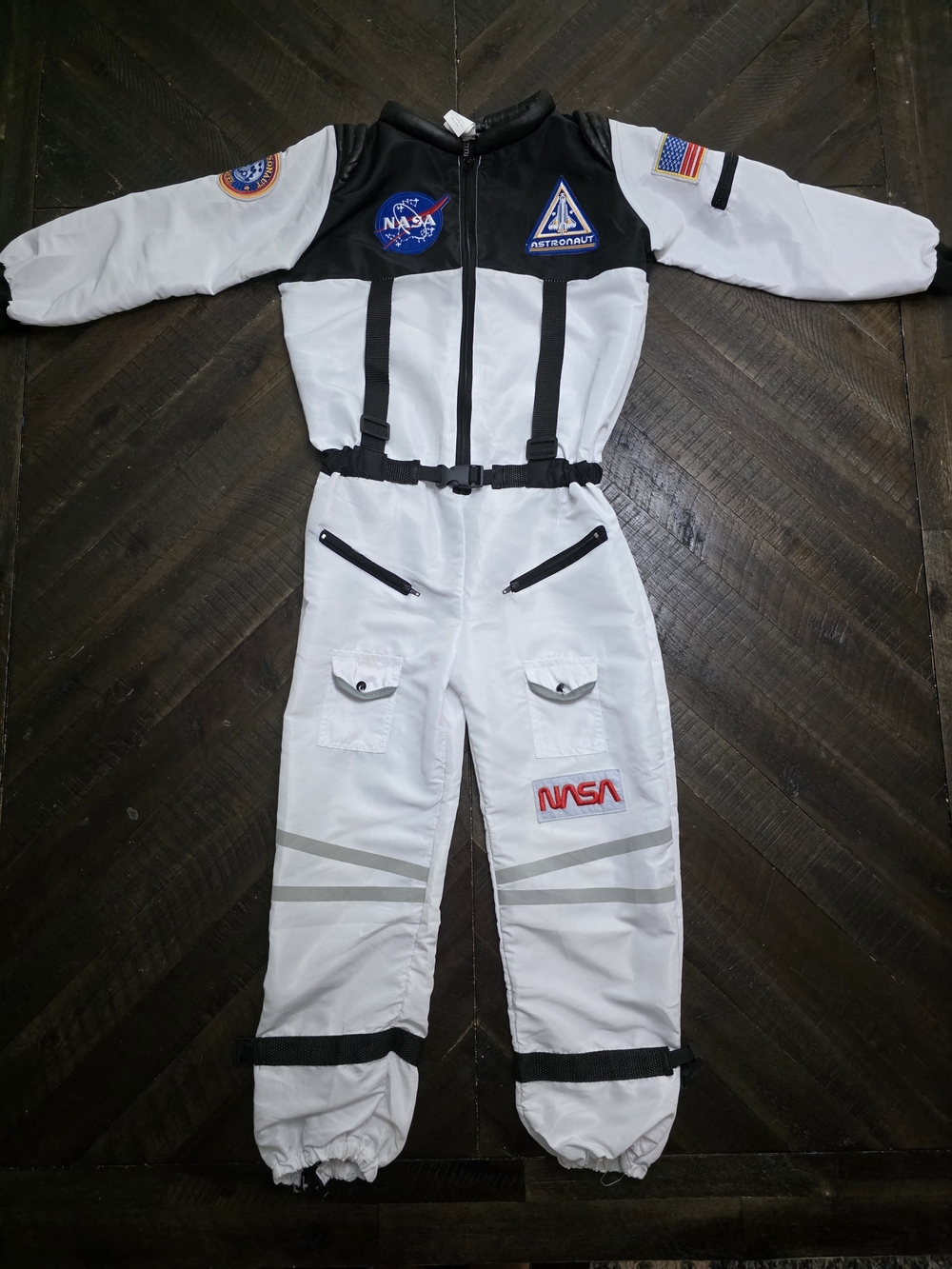 Nasa Kids' Astronaut Jumpsuit Medium